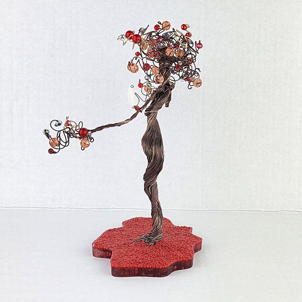 Hanna's SunTrees Illusive Tribe Wire Art Collection - Picture 4 of 9